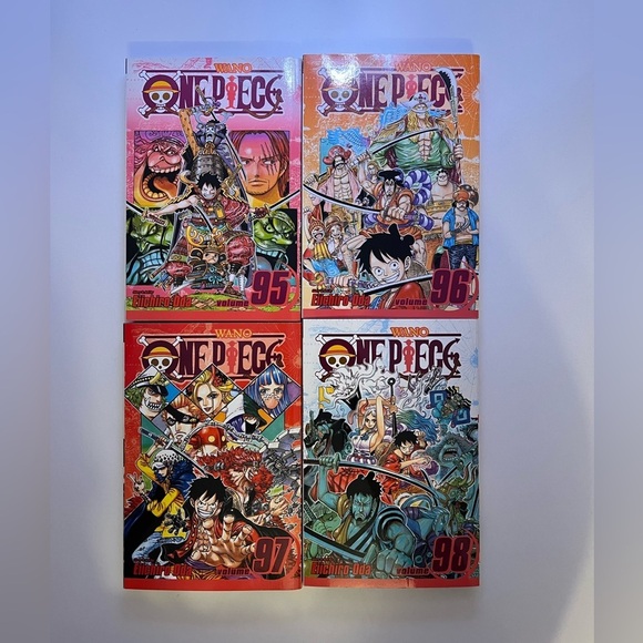 Other - One piece anime book set 95 through 98 excellent condition
